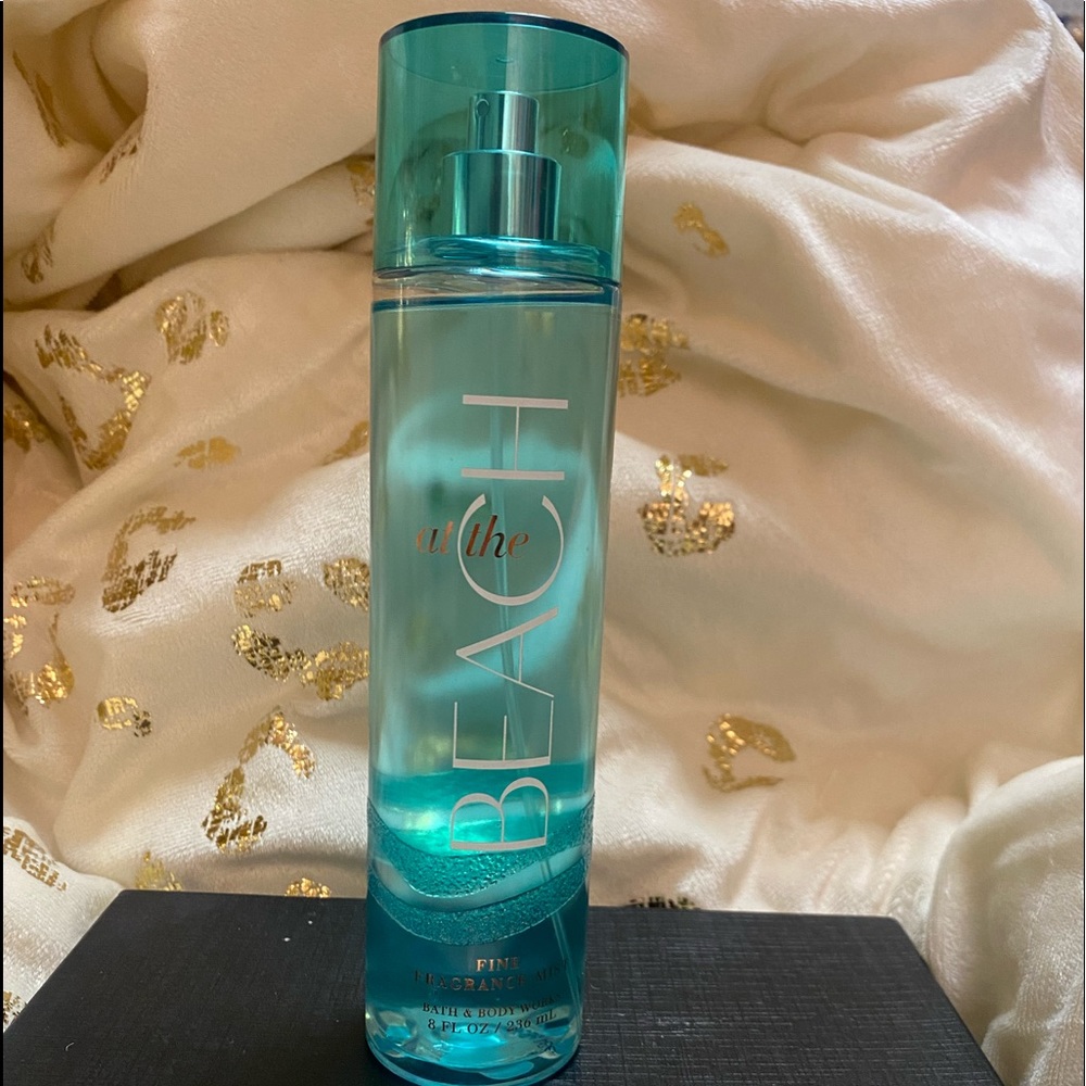 AT THE BEACH
Fine Fragrance Mist